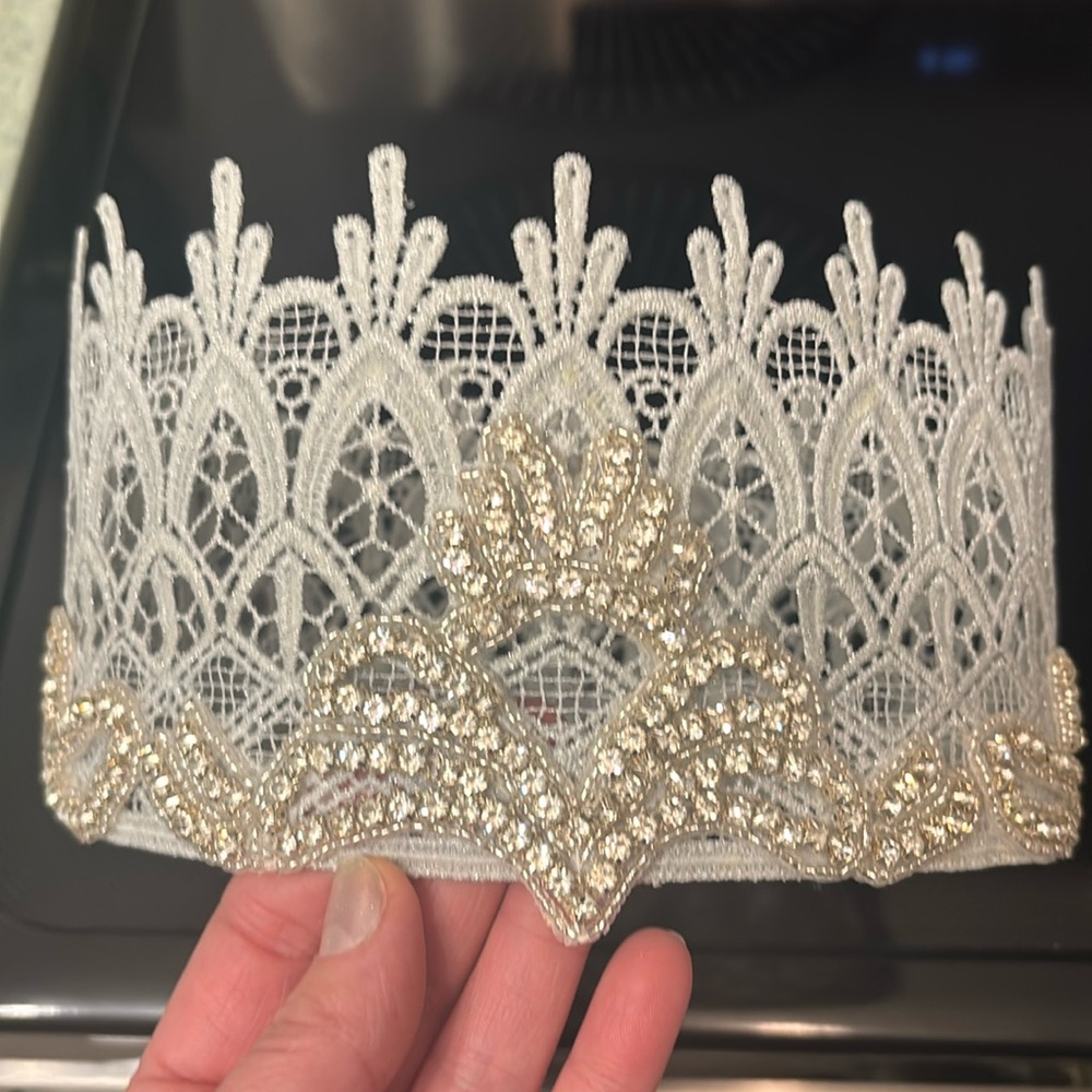 Glinda the Good Witch Crown